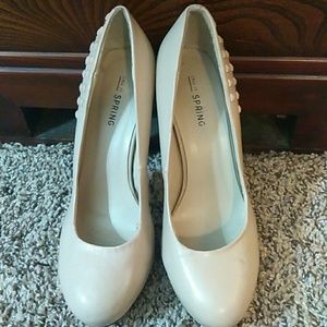 Call it spring pumps!